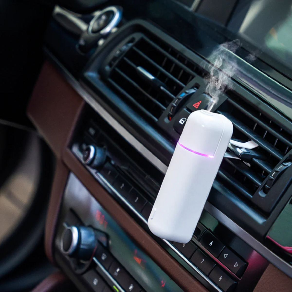A807 white car diffuser, detail